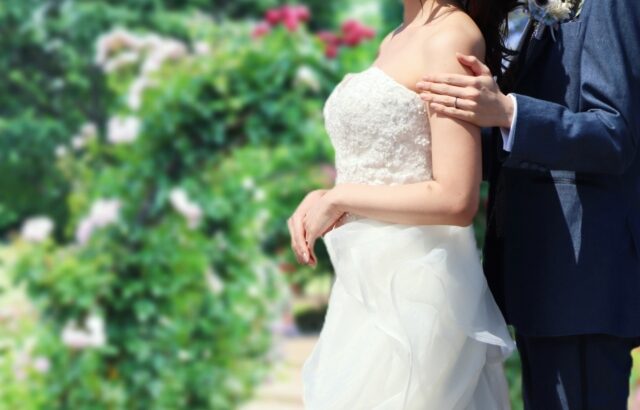 マッチングアプリにご注意！不動産勧誘される？結婚相談所で安心の婚活を！