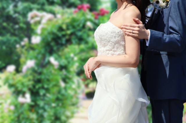 マッチングアプリにご注意！不動産勧誘される？結婚相談所で安心の婚活を！